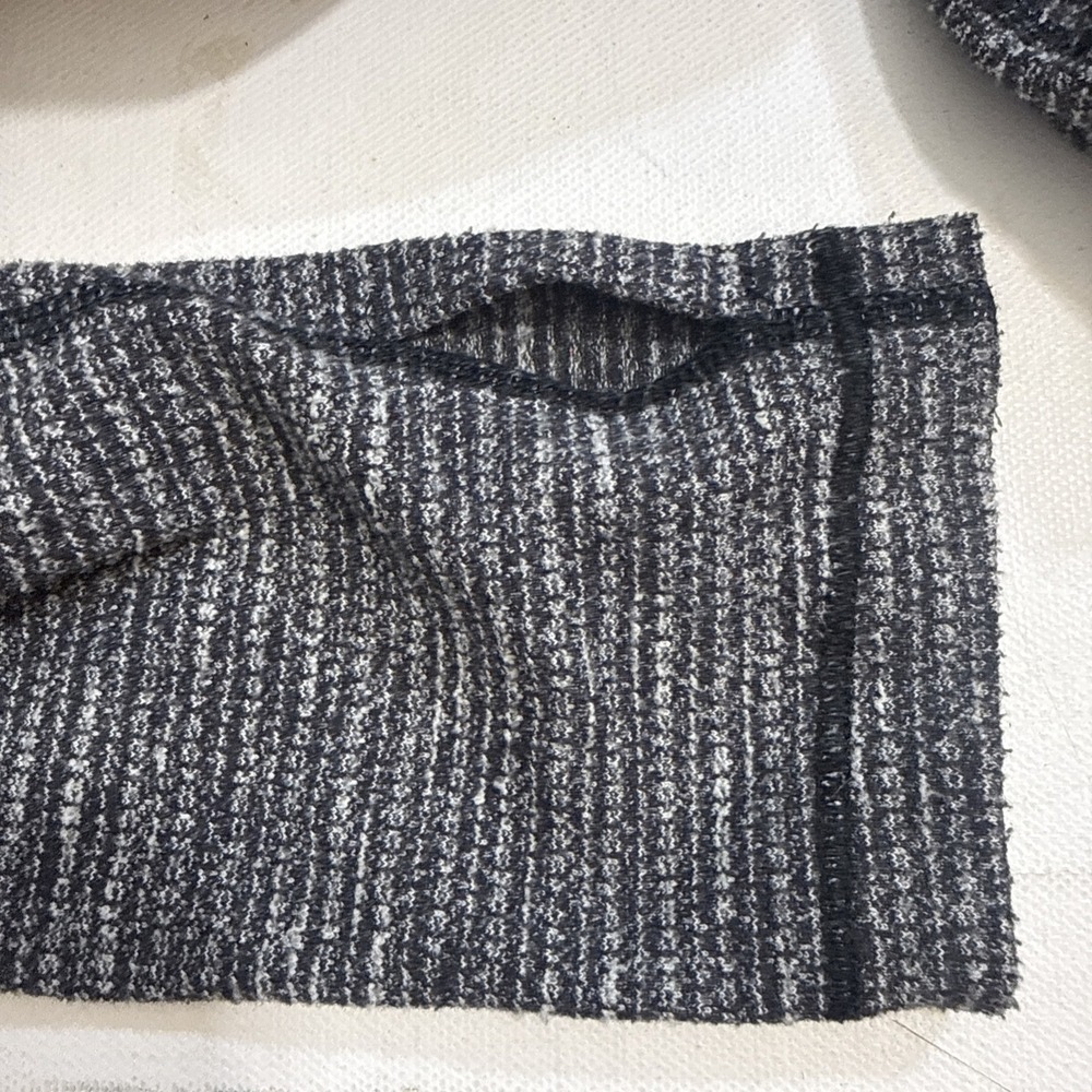 Lululemon Healthy Heart Pullover Coco Pique Black White Rulu Women's Size 6 - Picture 12 of 12